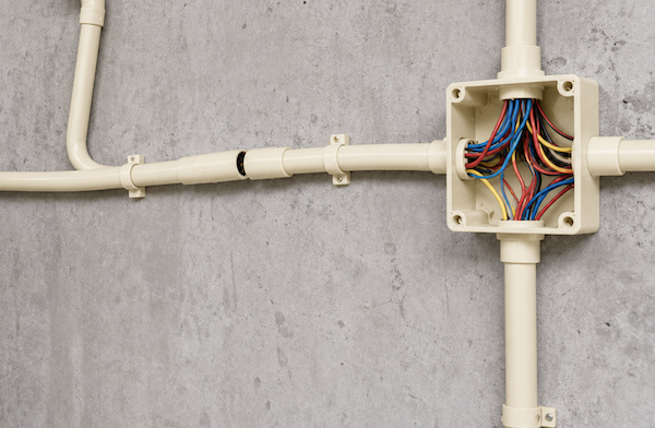 Lỗi khi lắp đặt ống luồn dây điện PVC-U