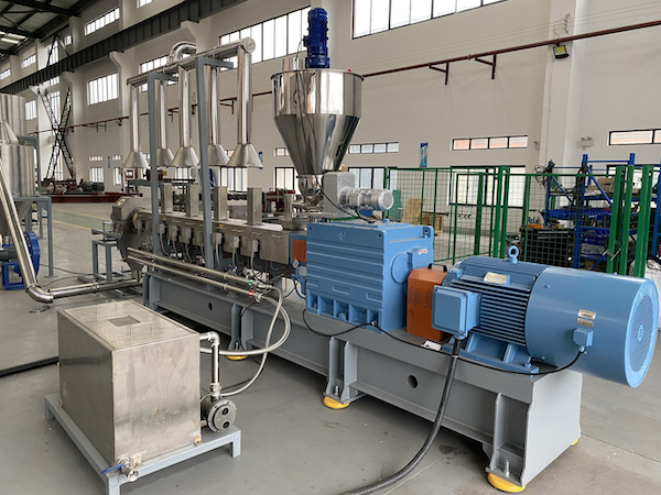 Quy trình ép đùn sản xuất ống nhựa